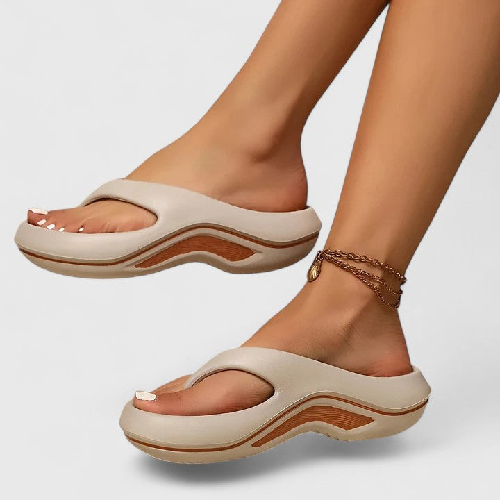 Dahlia – Leichte Slip-On-Sandalen