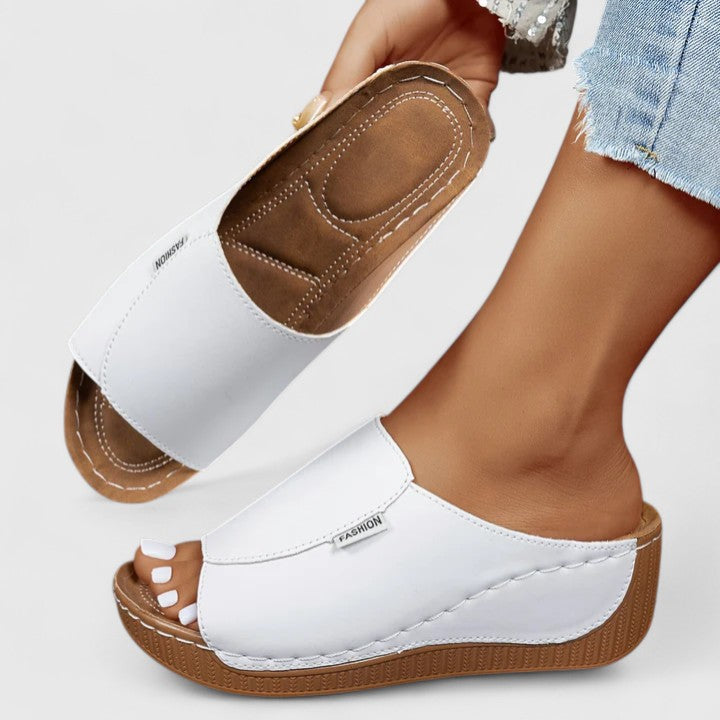 Amiralie – Leichte und elegante Sandalen