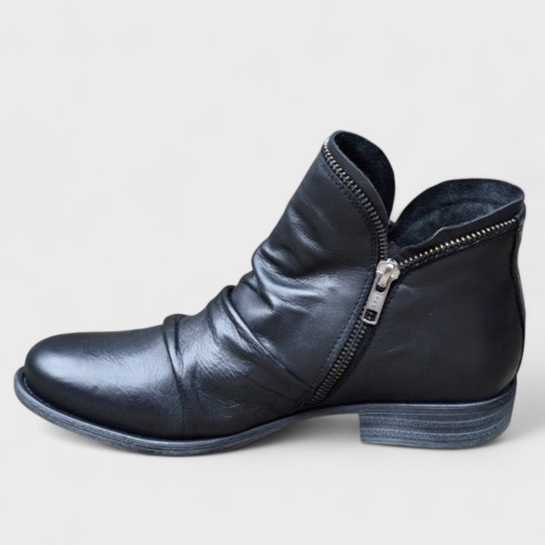 Claudia – Elegante und bequeme orthopädische Stiefel