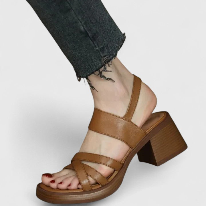 Celeste - Elegante Kreuzriemensandalen