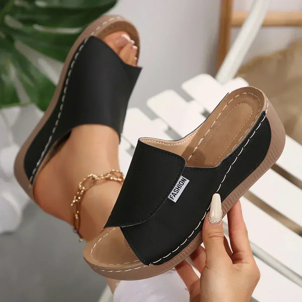 Rumi - Orthopädische Keilsandalen