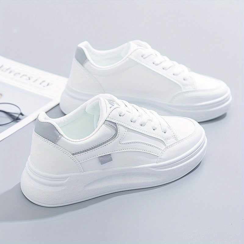 Elegante weiße Sneakers mit leichtem Komfort